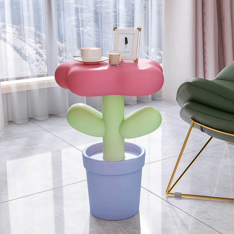 Tulip Table